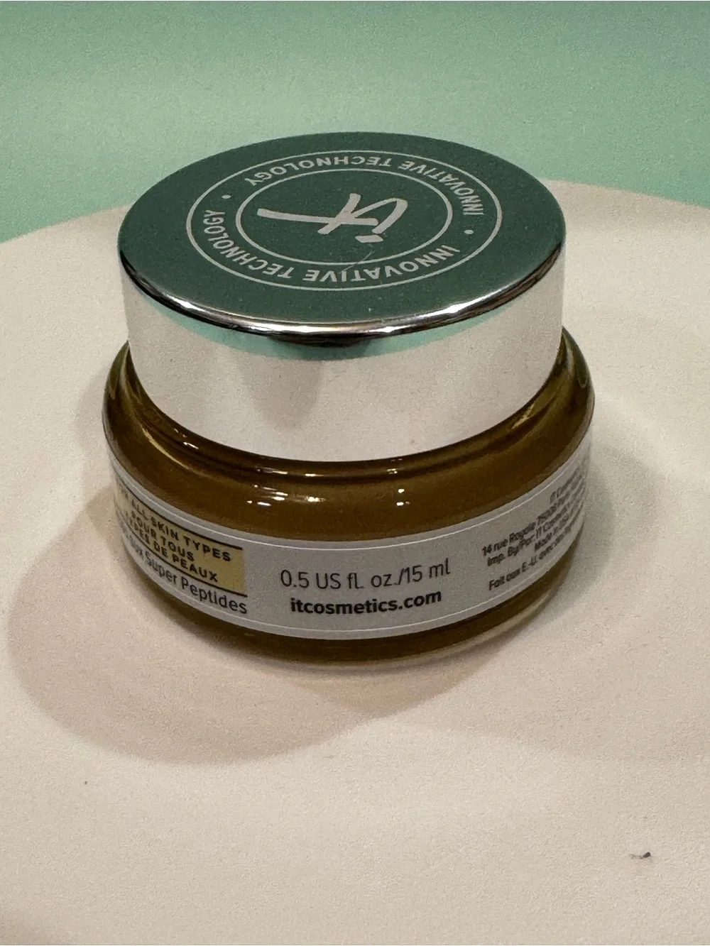 IT Cosmetics Confidence in an Eye Cream